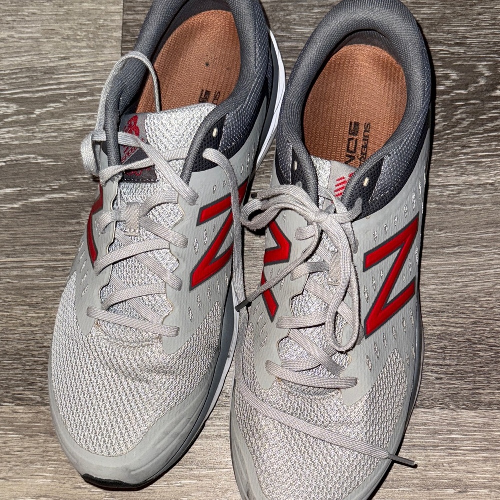 New Balance Gray Sneakers with Red Highlights
